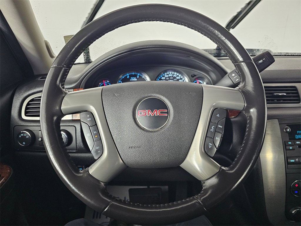 Used 2011 GMC Sierra 3500 SLT w/ SLT Convenience Package image 28