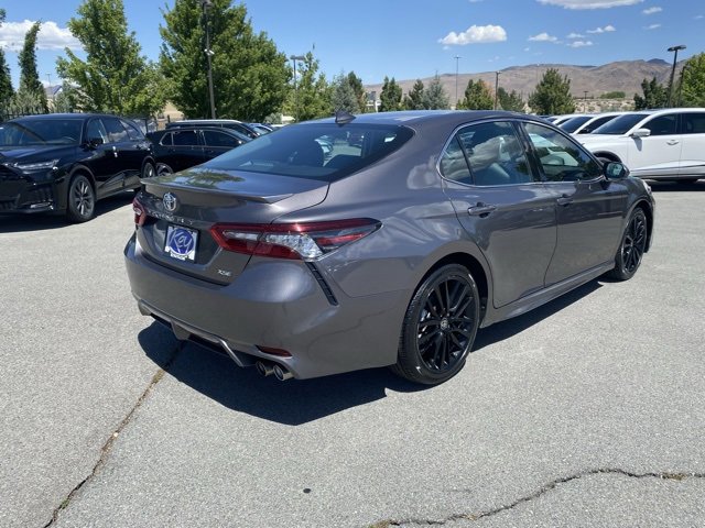 Used 2023 Toyota Camry XSE image 5