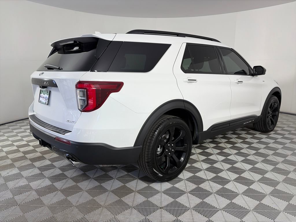 Certified 2023 Ford Explorer ST-Line w/ Class IV Trailer Tow Package image 7