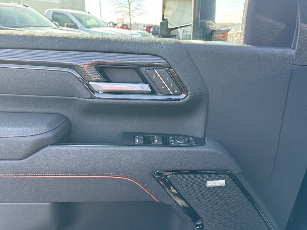 New 2026 GMC Sierra 2500 AT4 w/ AT4 Premium Plus Package image 13