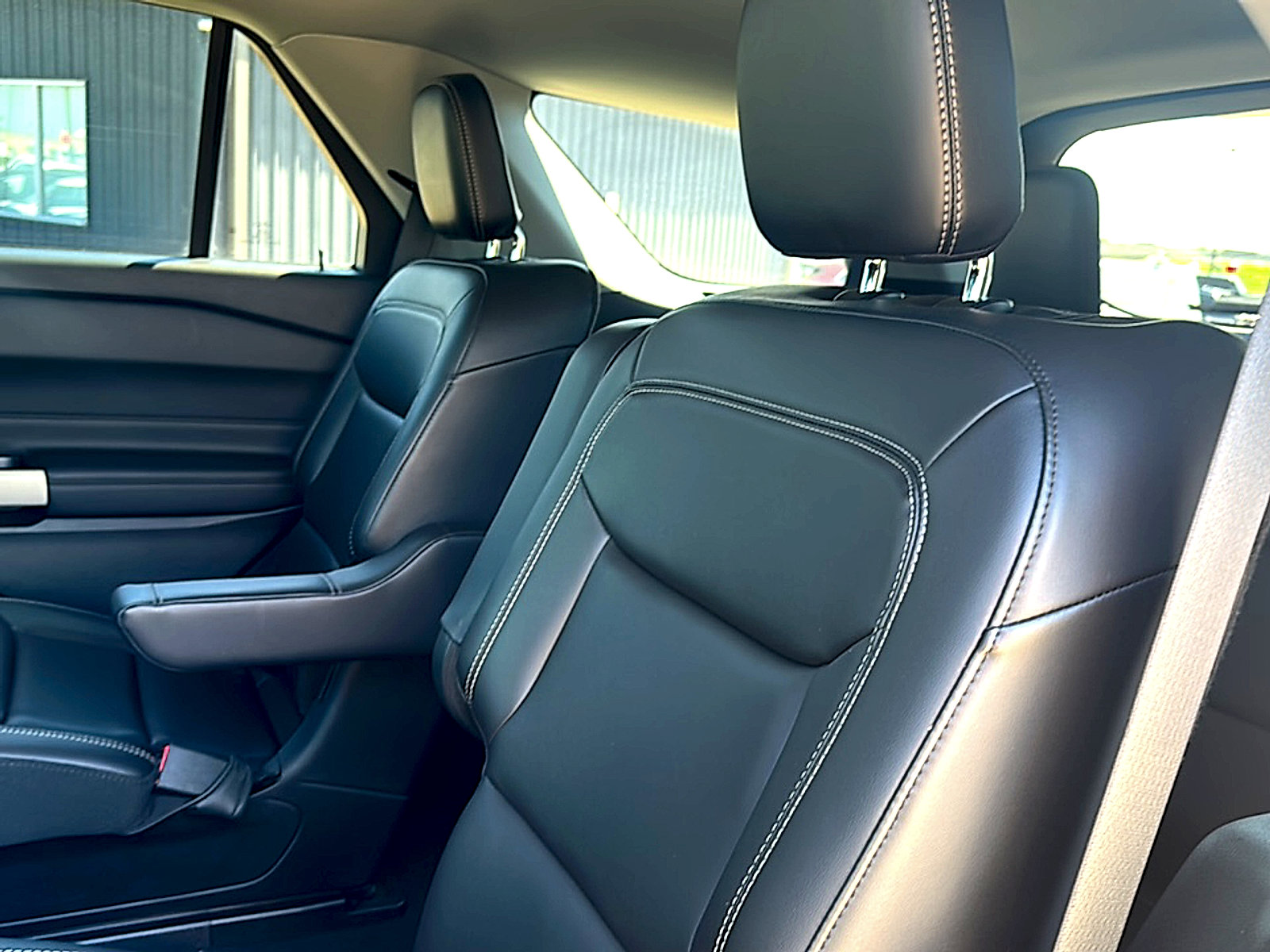 Used 2023 Ford Explorer XLT w/ Equipment Group 202A image 19