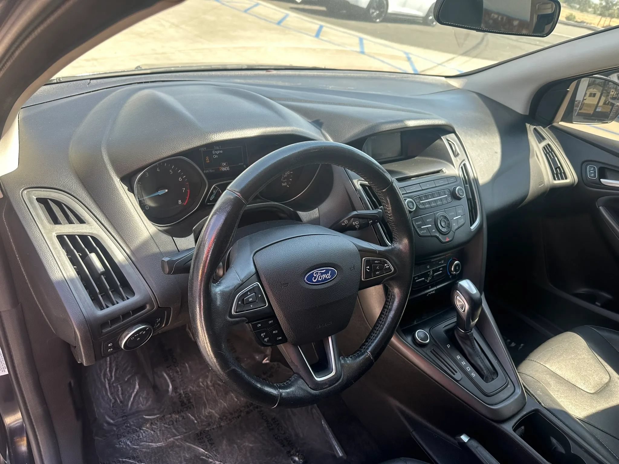 Used 2016 Ford Focus SE w/ Equipment Group 201A FWD image 38
