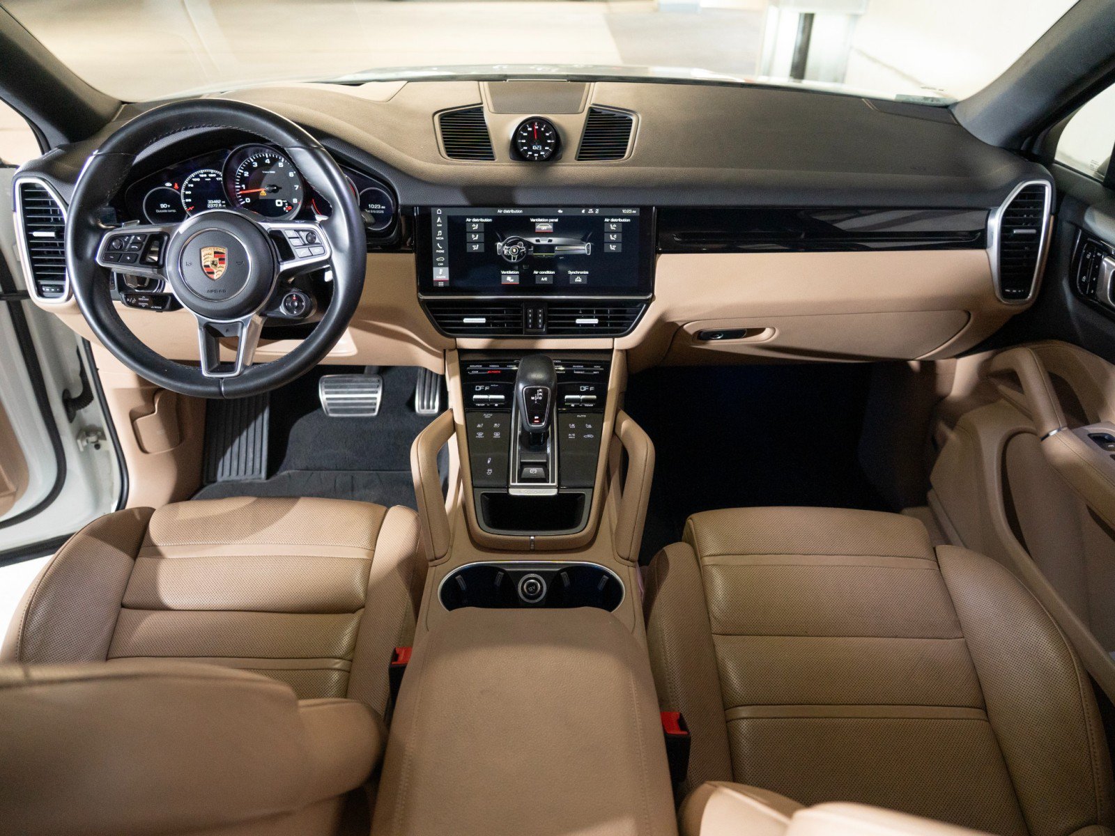 Certified 2021 Porsche Cayenne S AWD/4WD image 26