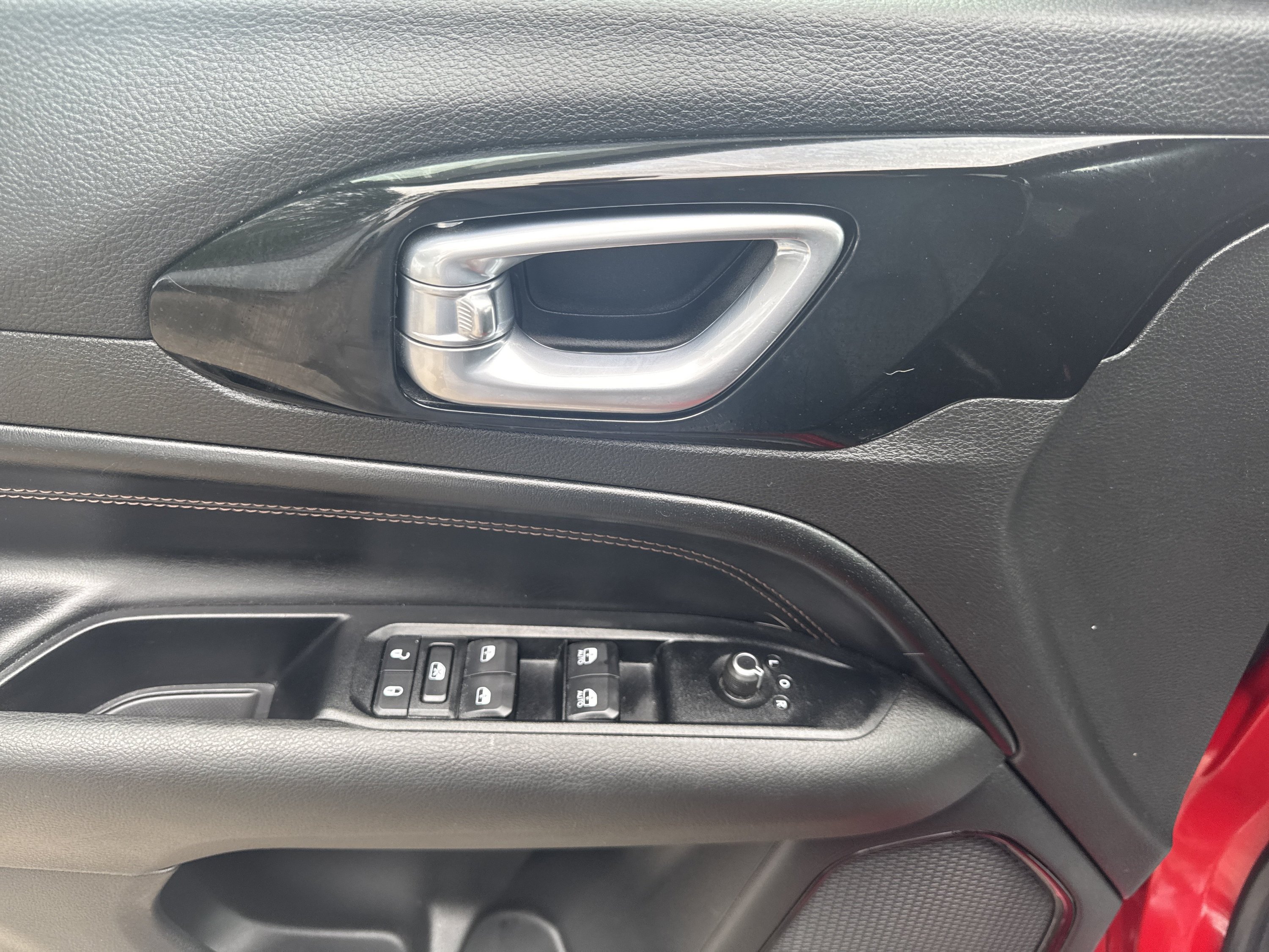 Used 2022 Jeep Compass Limited AWD/4WD image 12