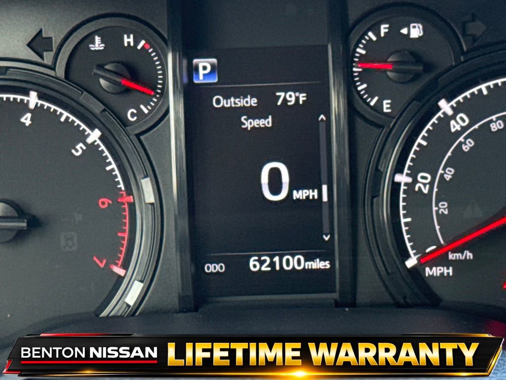 Used 2024 Toyota 4Runner SR5 AWD/4WD image 17