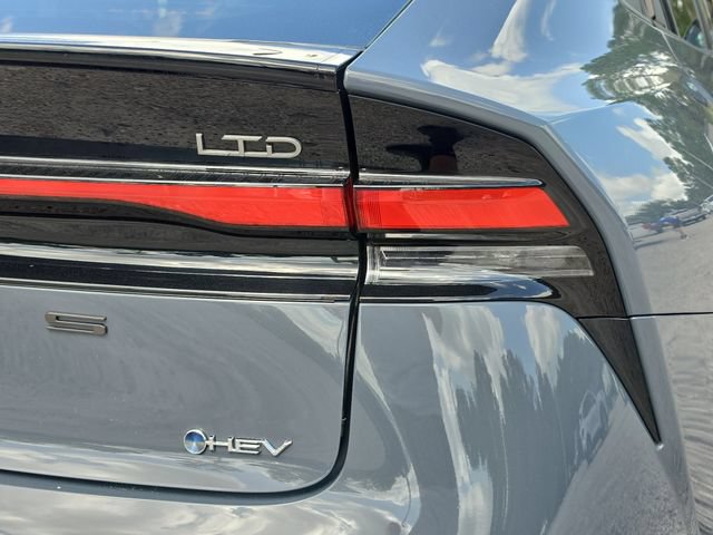 Used 2024 Toyota Prius Limited AWD/4WD image 8