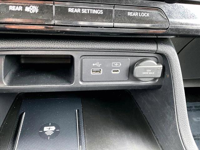 Used 2023 Honda Pilot Touring image 26