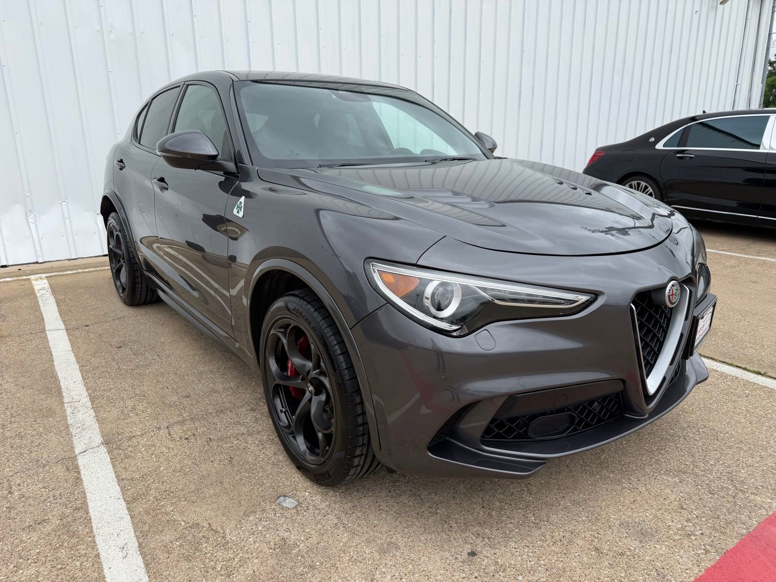 Used 2018 Alfa Romeo Stelvio Quadrifoglio w/ Driver Assist Dynamic Package image 9