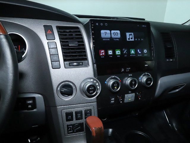 Used 2012 Toyota Sequoia Platinum image 30