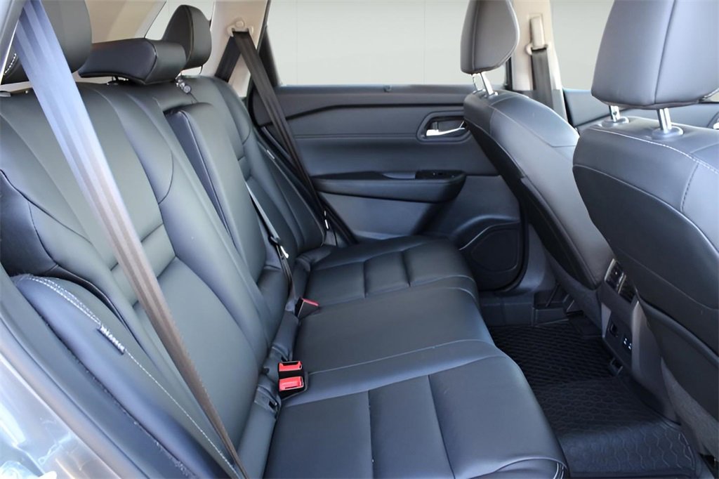 Used 2024 Nissan Rogue SL w/ SL Premium Package image 22