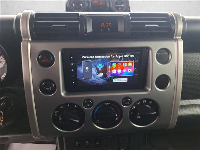 Used 2010 Toyota FJ Cruiser 4WD image 12