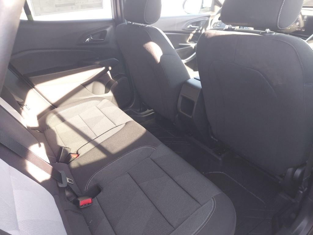 New 2026 Chevrolet Trax LS w/ LS Convenience Package image 19