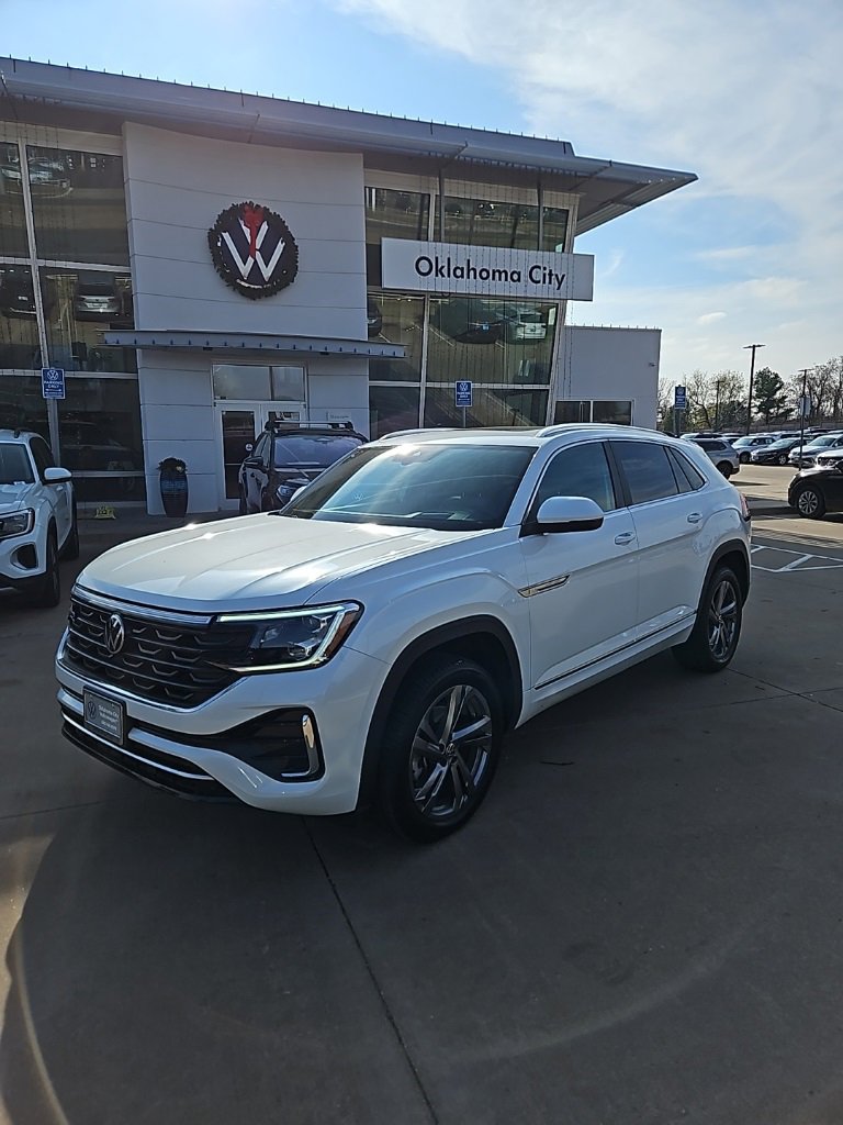 Used 2024 Volkswagen Atlas Cross Sport SEL R-Line