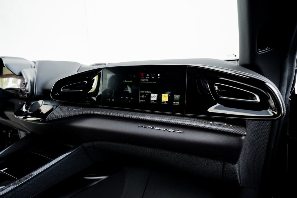 Used 2023 Ferrari Purosangue AWD/4WD image 44