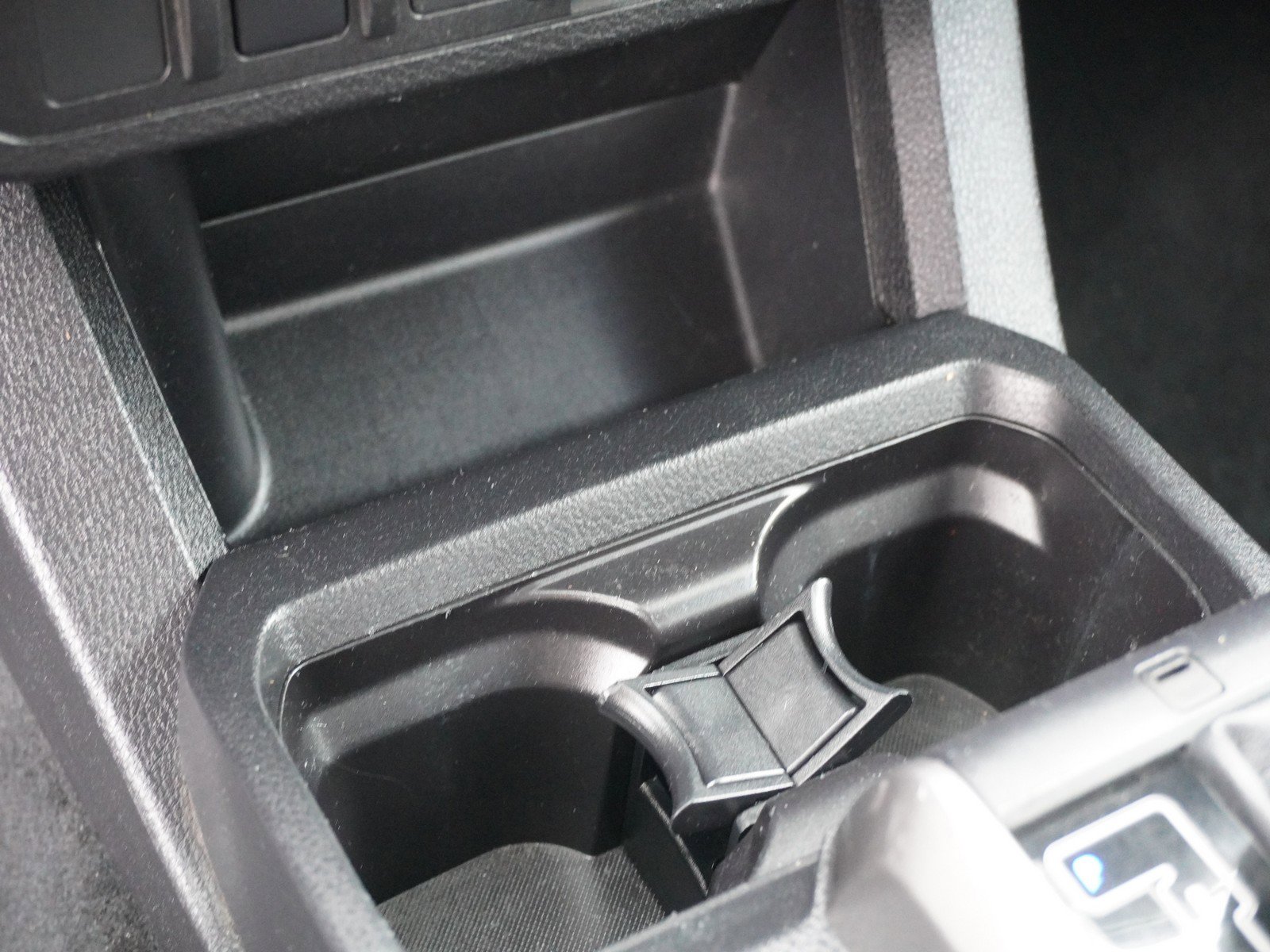 Used 2023 Toyota Tacoma SR5 AWD/4WD image 23