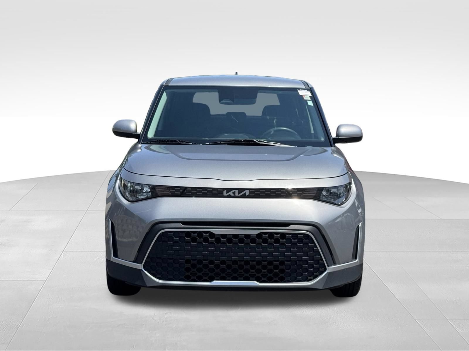 Used 2024 Kia Soul LX w/ Option Group 015 FWD image 11
