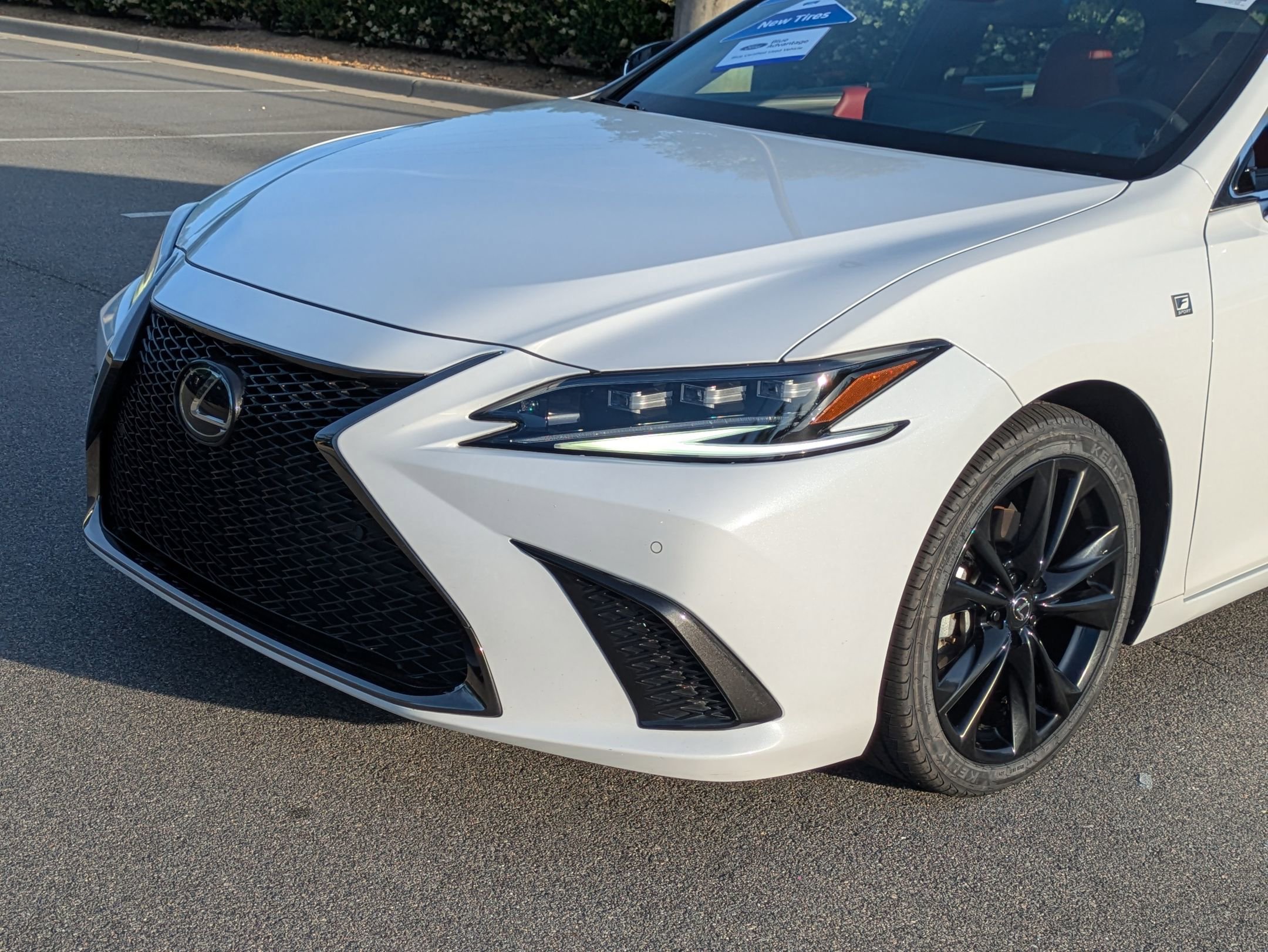 Used 2022 Lexus ES 350 F Sport w/ Accessory Package 2 FWD image 10