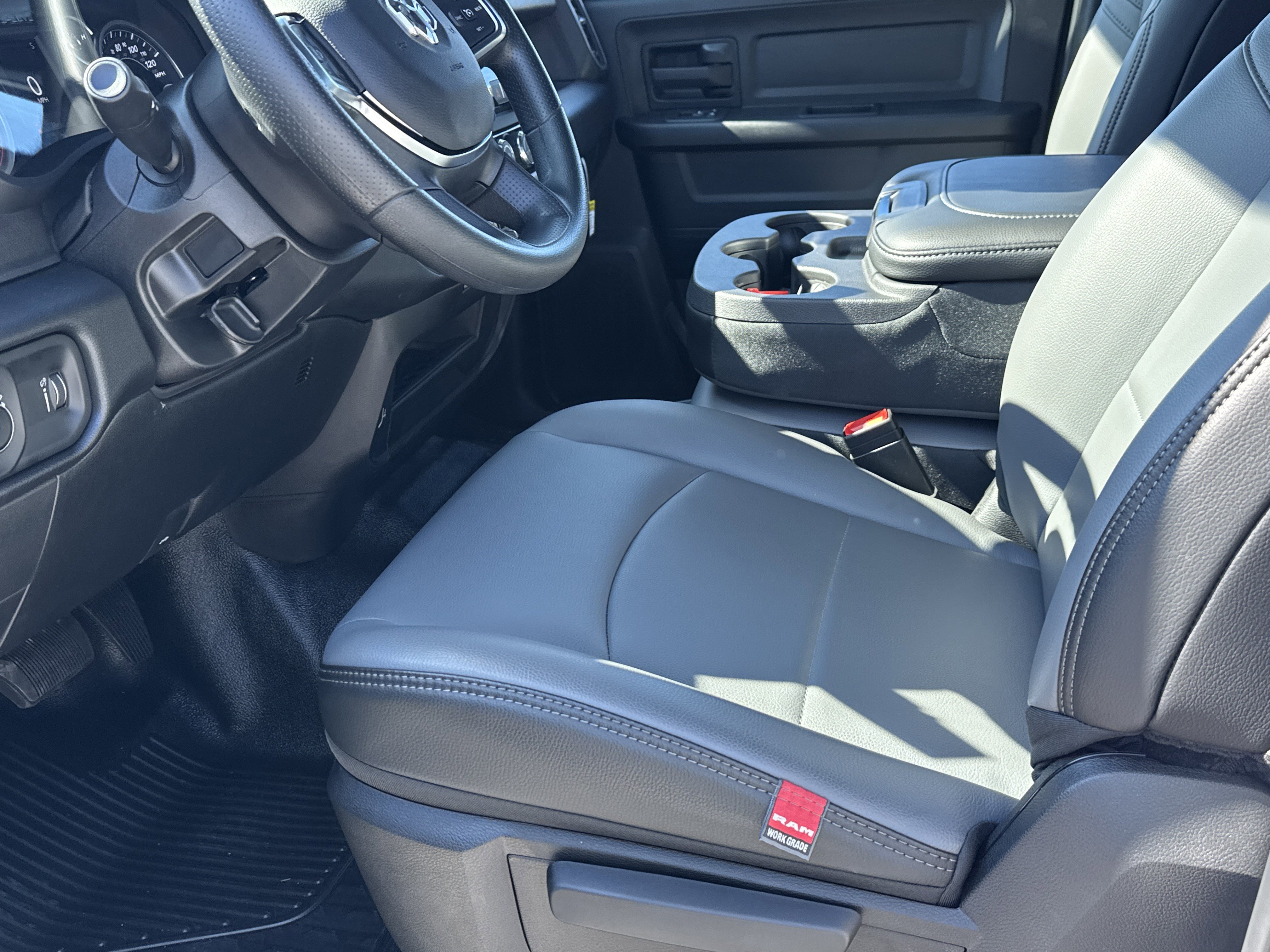 New 2026 RAM 4500 Tradesman w/ Chrome Appearance Group image 16