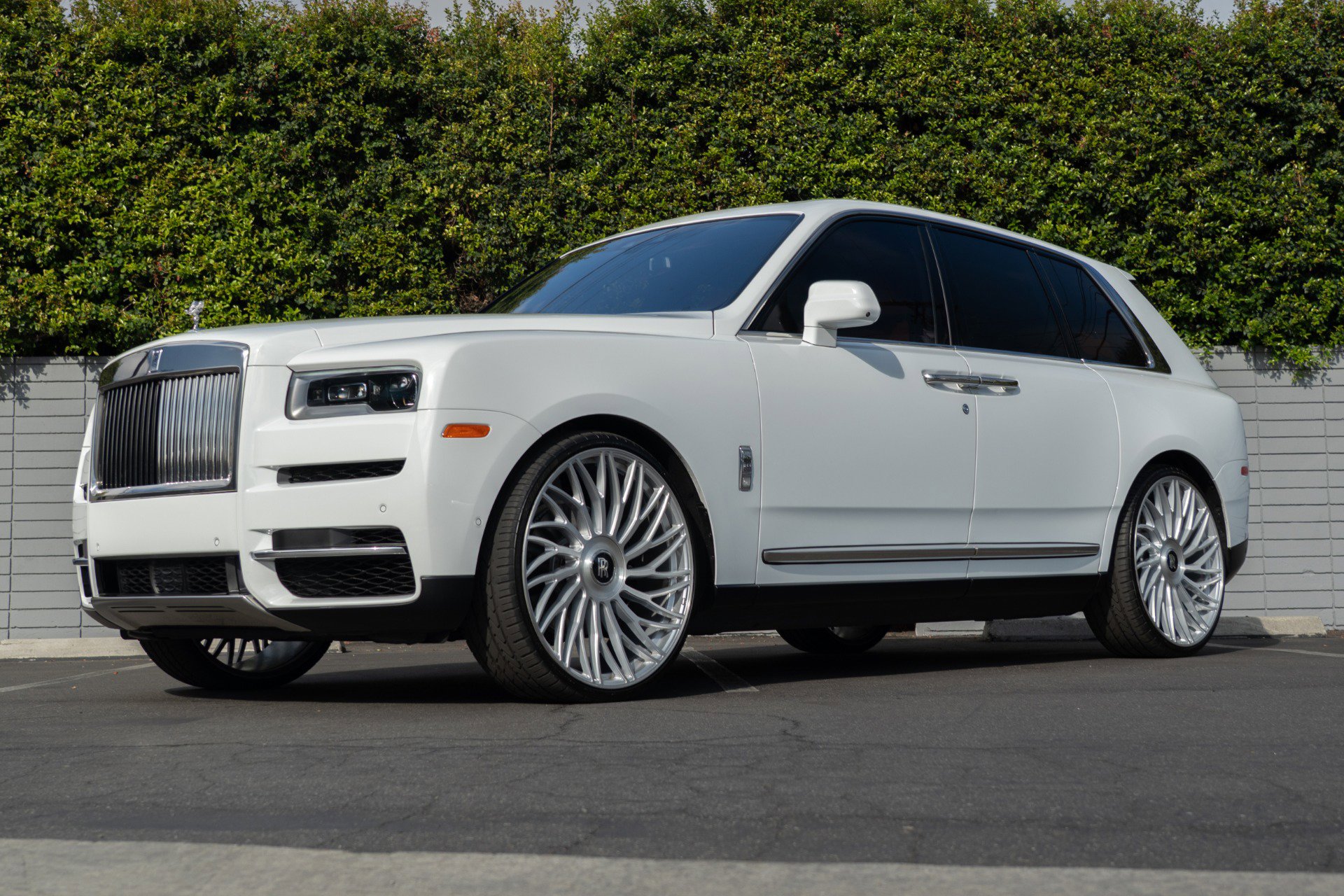 Used 2022 Rolls-Royce Cullinan image 20