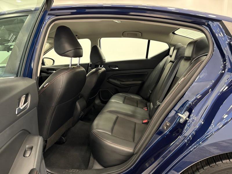 Used 2022 Nissan Altima 2.5 SR image 33