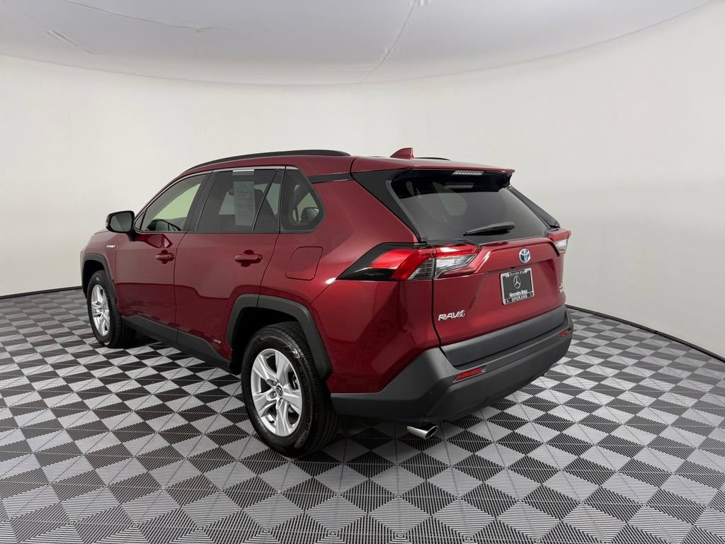 Used 2020 Toyota RAV4 XLE w/ Convenience Package AWD/4WD image 5