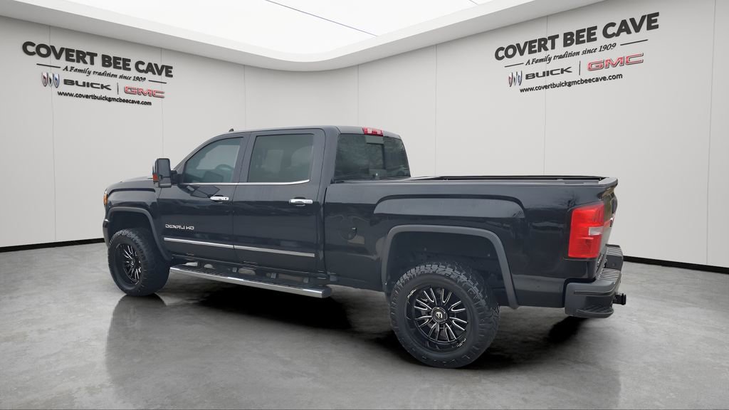 Used 2019 GMC Sierra 2500 Denali w/ Duramax Plus Package image 6