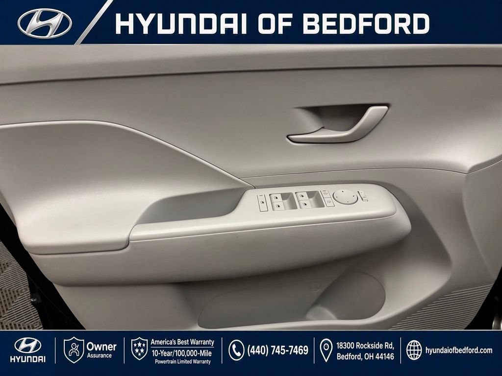 Used 2024 Hyundai Kona SE AWD/4WD image 14