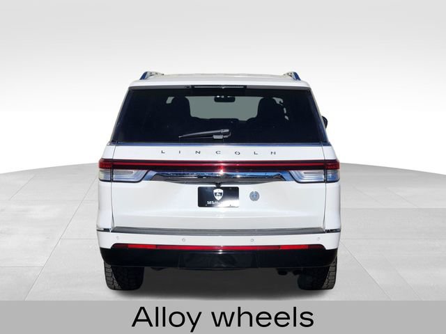 Certified 2022 Lincoln Navigator L Black Label image 9