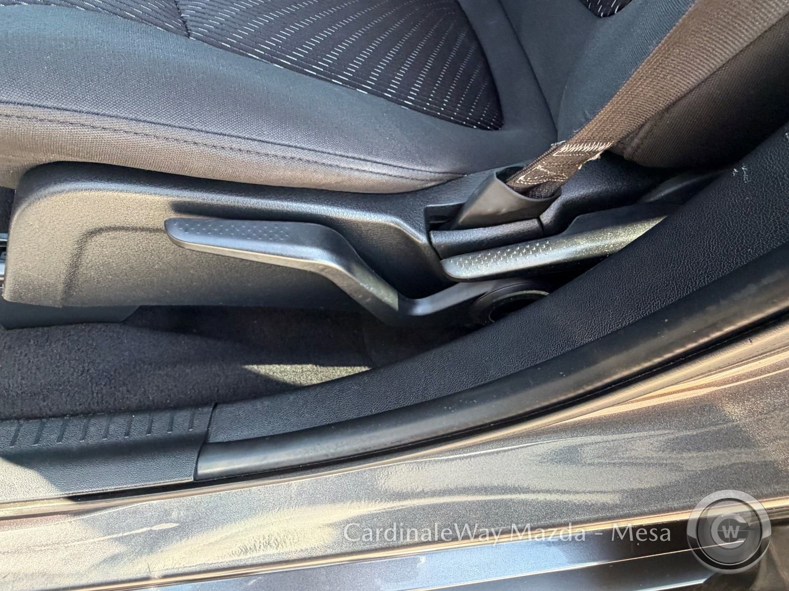 Used 2018 Dodge Journey SXT w/ Connectivity Group image 17