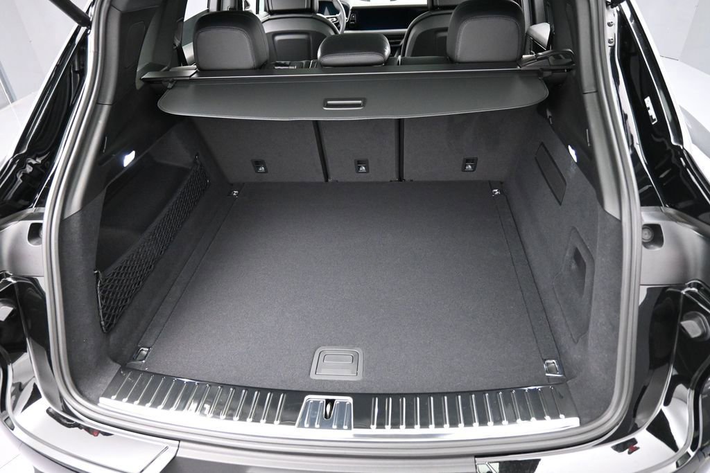 New 2026 Porsche Cayenne AWD/4WD image 31