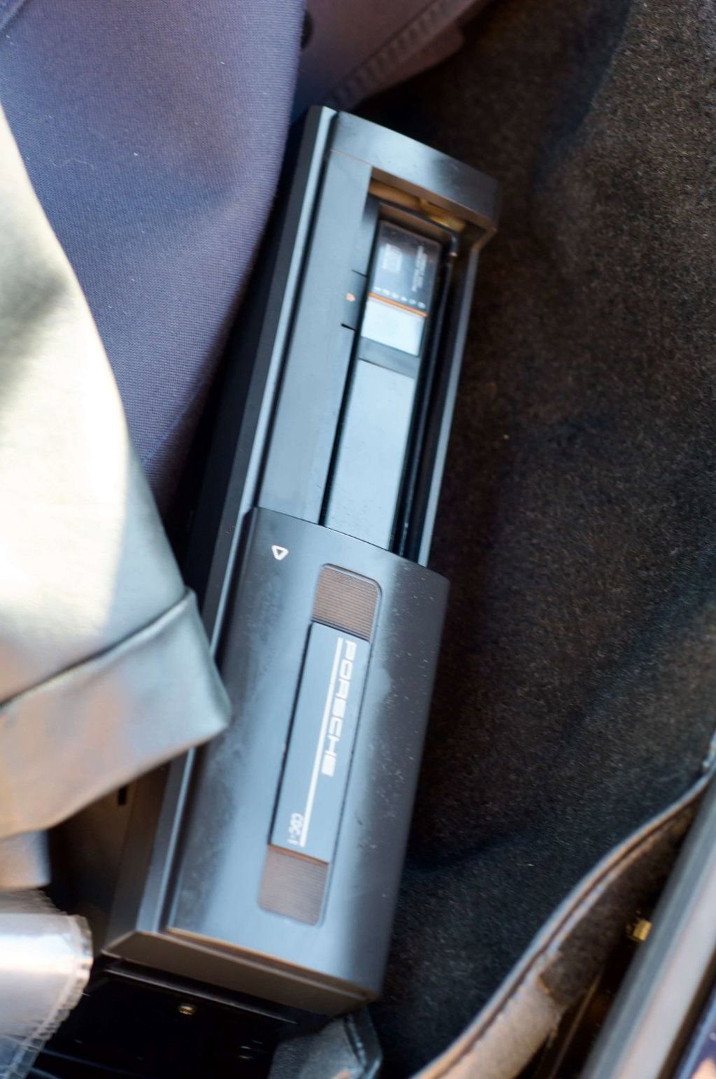 Used 1995 Porsche 911 Carrera image 37