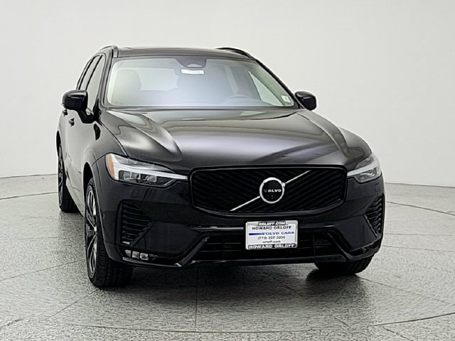 Certified 2026 Volvo XC60 B5 Plus AWD/4WD image 2
