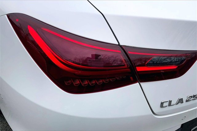 Certified 2024 Mercedes-Benz CLA 250 4MATIC image 25