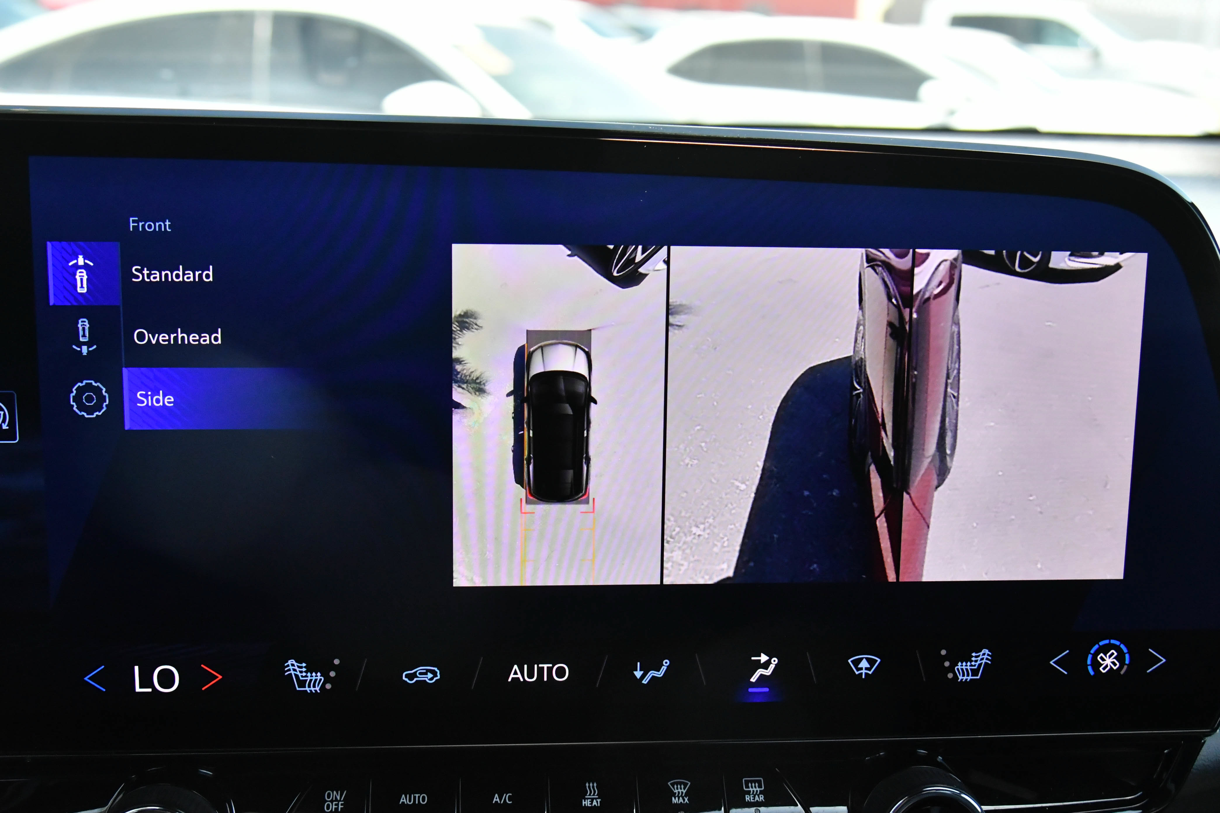 Used 2024 Chevrolet Blazer EV LT AWD/4WD image 25