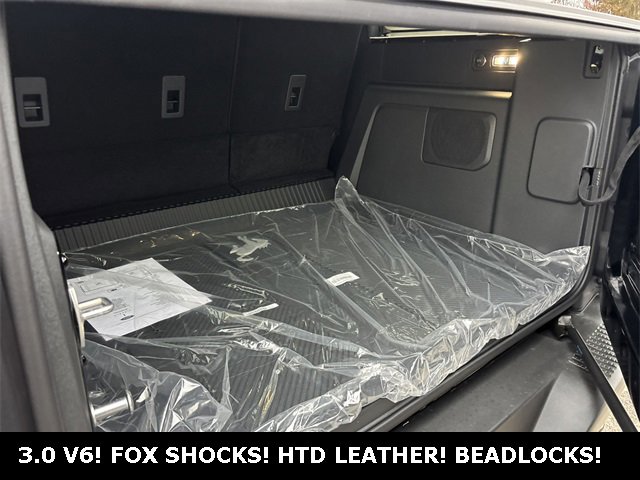 New 2025 Ford Bronco Raptor w/ Interior Carbon Fiber Pack image 31