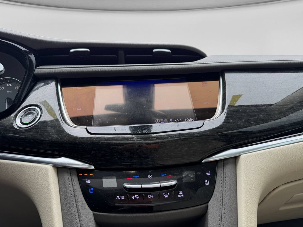 Used 2021 Cadillac XT6 Premium Luxury FWD image 19