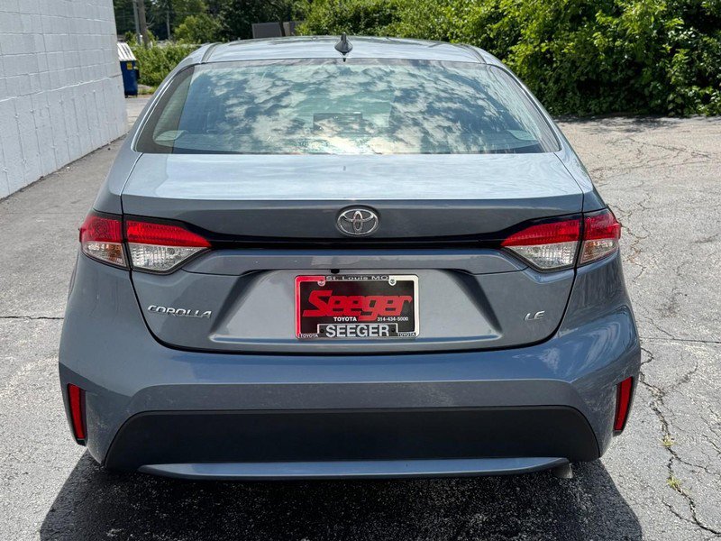 Certified 2022 Toyota Corolla LE image 9