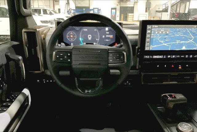 New 2025 GMC Hummer EV 2X image 4