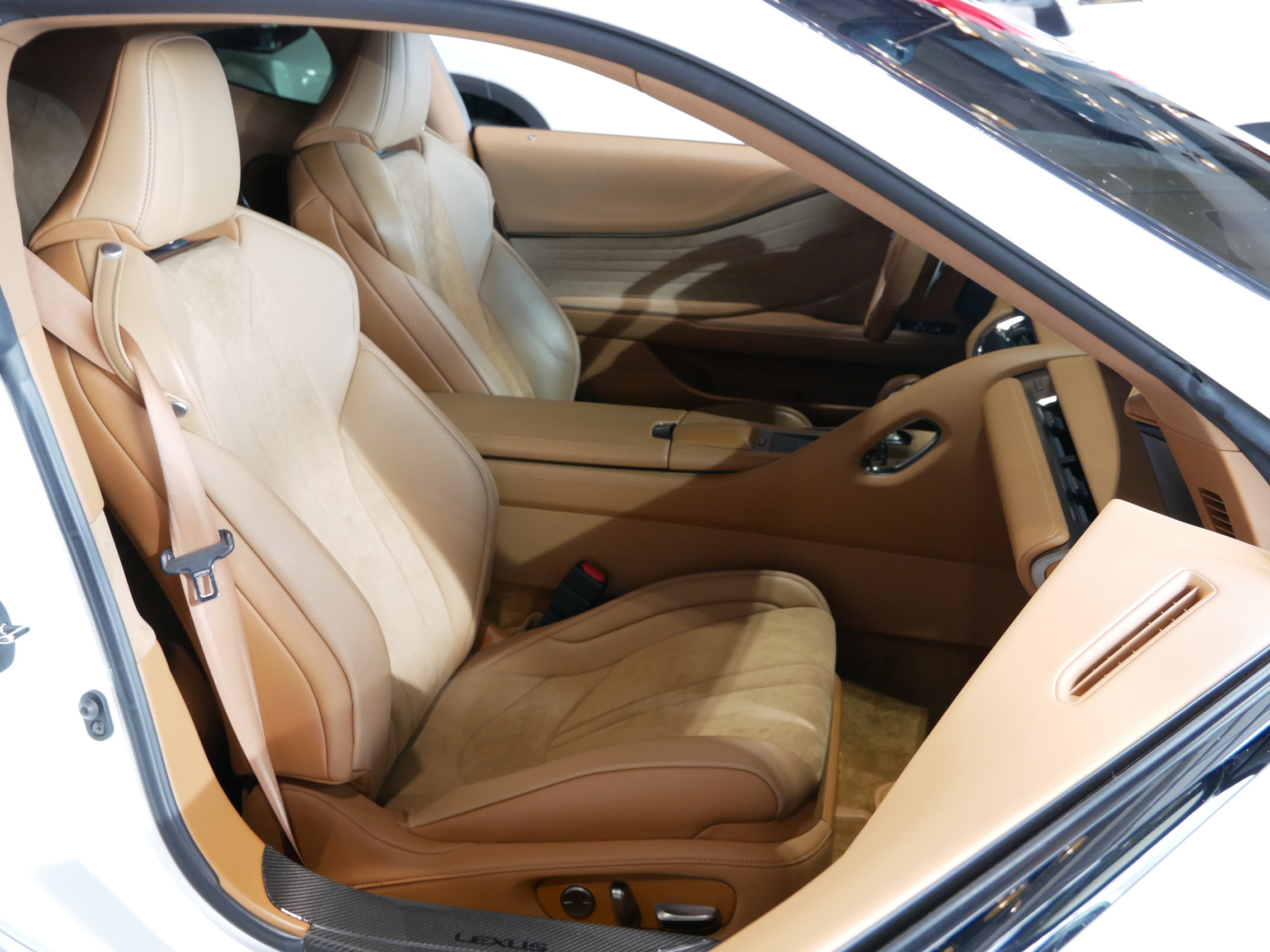 Certified 2021 Lexus LC 500 Coupe w/ Sport Package image 8