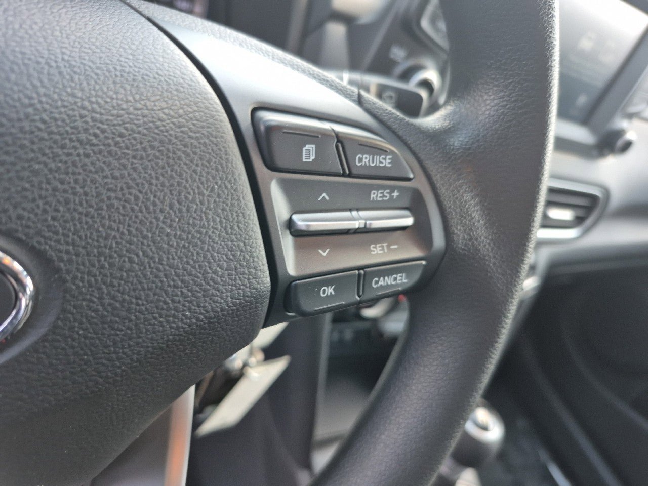 Used 2019 Hyundai Kona SE FWD image 27