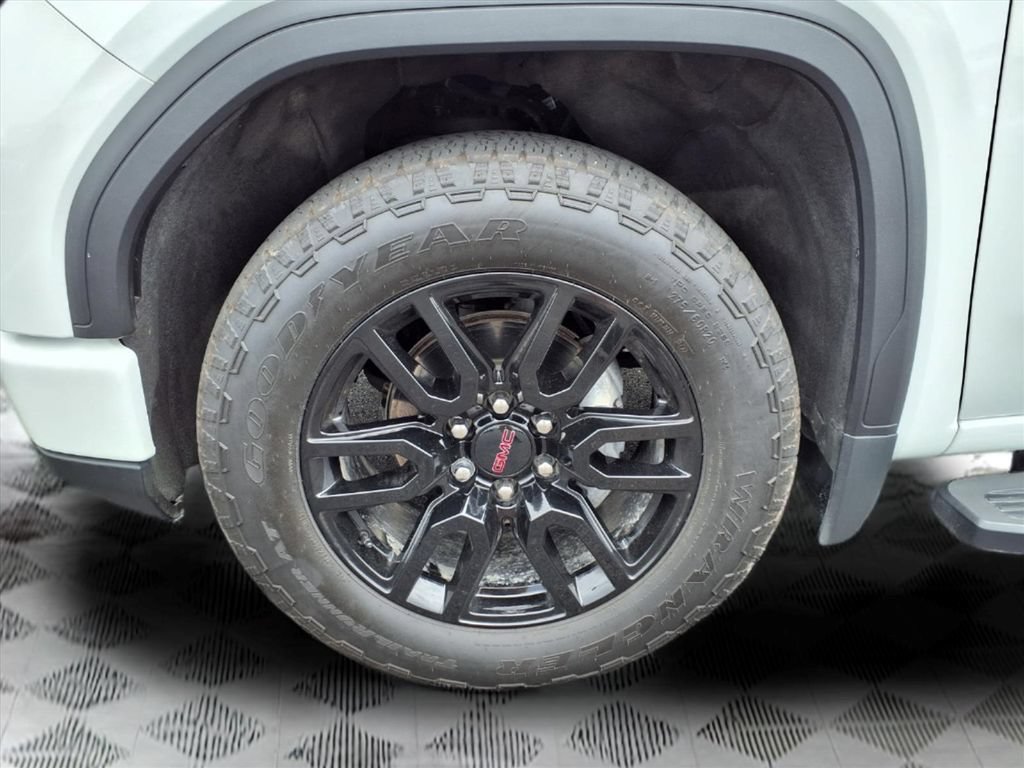 Certified 2024 GMC Sierra 1500 Elevation w/ Elevation Premium Package AWD/4WD image 8