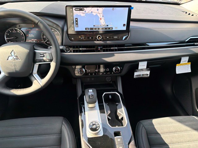 New 2026 Mitsubishi Outlander SE FWD image 21