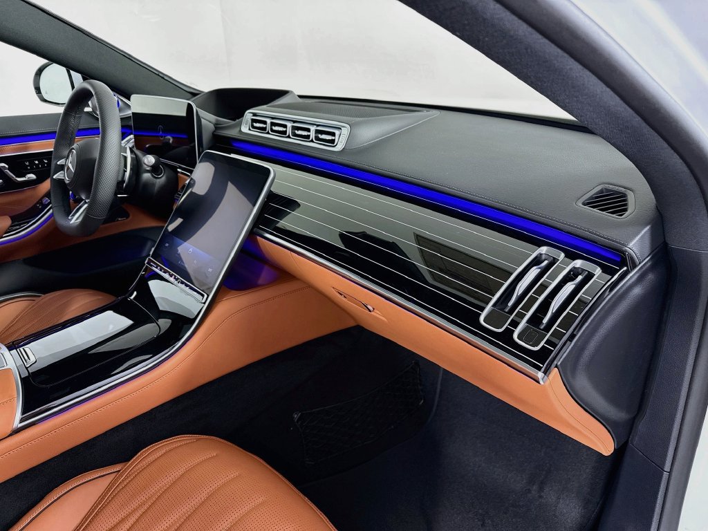 Used 2026 Mercedes-Benz S 63 AMG S image 31