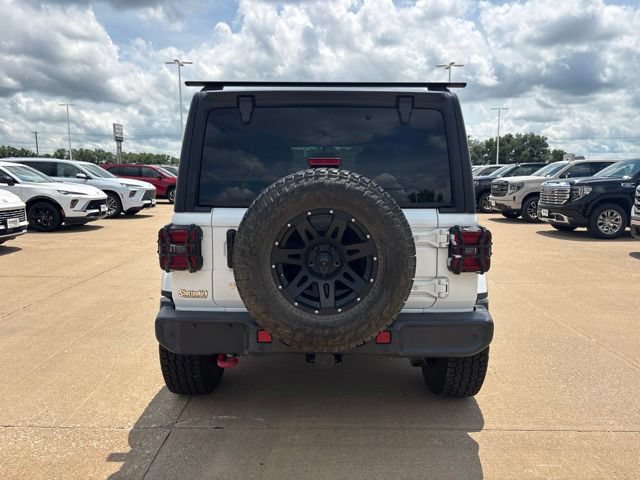 Used 2018 Jeep Wrangler Unlimited Sahara w/ LED Lighting Group AWD/4WD image 7