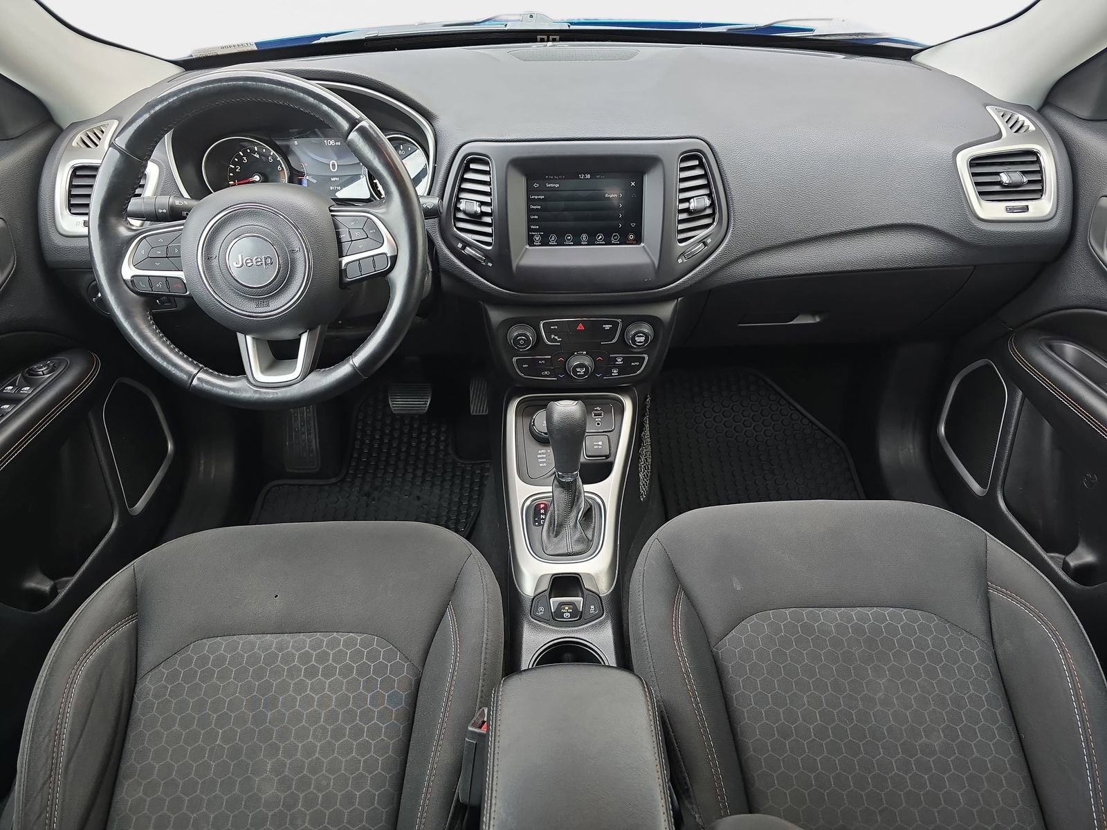 Used 2018 Jeep Compass Sport w/ Tech Group image 10