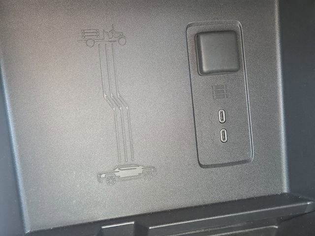 New 2024 Chevrolet Silverado EV W/T image 7