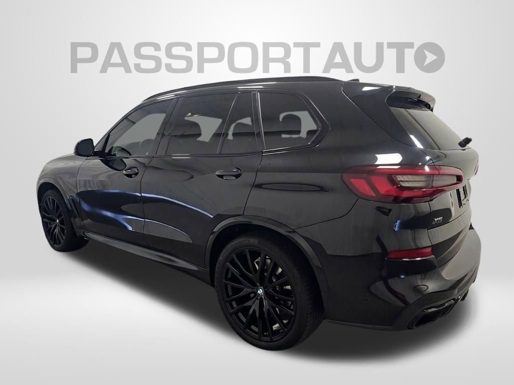 Used 2022 BMW X5 M50i w/ Executive Package image 7