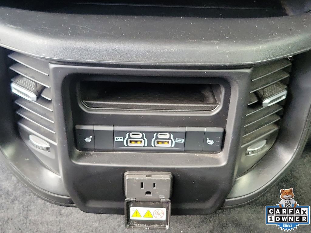 Used 2025 RAM 1500 Laramie AWD/4WD image 10