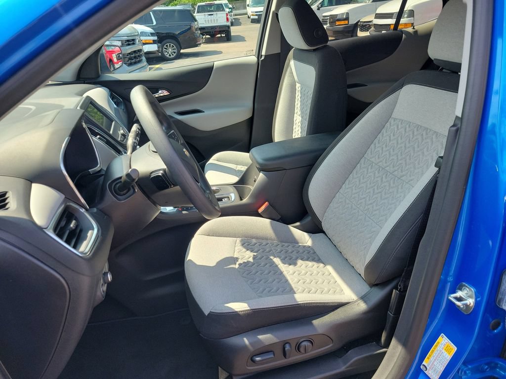 Used 2024 Chevrolet Equinox LS w/ LS Convenience Package FWD image 18