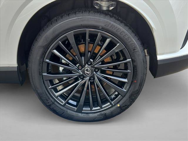 New 2026 Lexus RX 450h AWD w/ Convenience Package image 10